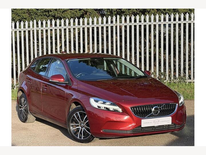 Volvo V40 2.0 T2 Momentum Nav Plus Euro 6 (s/s) 5dr