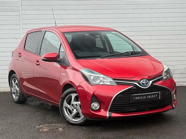 Toyota YARIS 1.5 VVT-h Icon E-CVT Euro 6 5dr (Safety Sense)