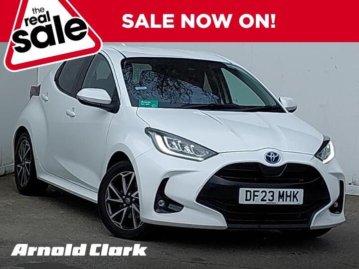 Toyota Yaris 1.5 VVT-h Design E-CVT Euro 6 (s/s) 5dr