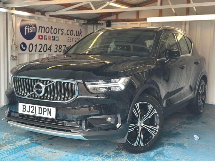 Volvo XC40 1.5h T5 Twin Engine Recharge 10.7kWh Inscription Pro Auto Euro 6 (s/s) 5dr