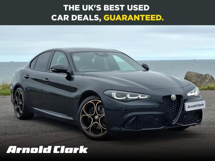 Alfa Romeo Giulia 2.0T Intensa Auto Euro 6 (s/s) 4dr
