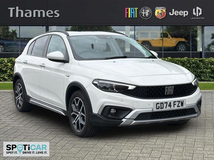 Fiat Tipo 1.5 FireFly Turbo MHEV Cross DCT Euro 6 (s/s) 5dr