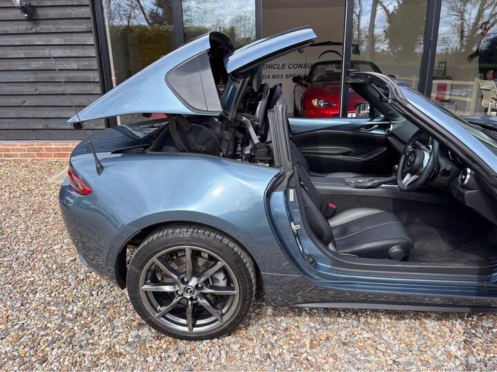 Mazda MX-5 RF 2.0 SKYACTIV-G Sport Nav Auto Euro 6 2dr Mazda MX-5 RF 2.0 SKYACTIV-G Sport Nav Auto Euro 6 2dr