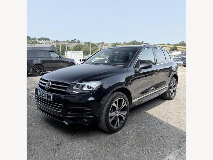 Volkswagen TOUAREG 3.0 TDI V6 BlueMotion Tech R-Line Tiptronic 4WD Euro 5 (s/s) 5dr