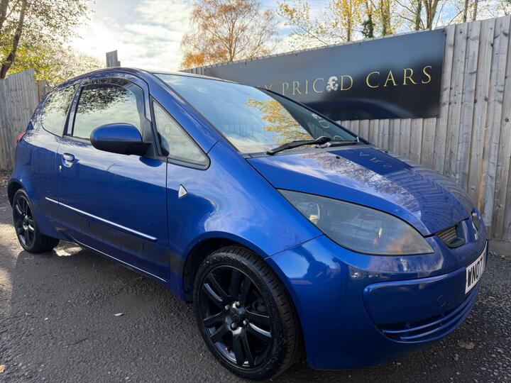 Mitsubishi Colt 1.1 Blue 3dr