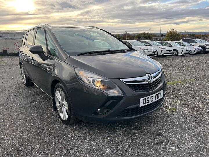 Vauxhall Zafira Tourer 2.0 CDTi SRi Euro 5 5dr Vauxhall Zafira Tourer 2.0 CDTi SRi Euro 5 5dr