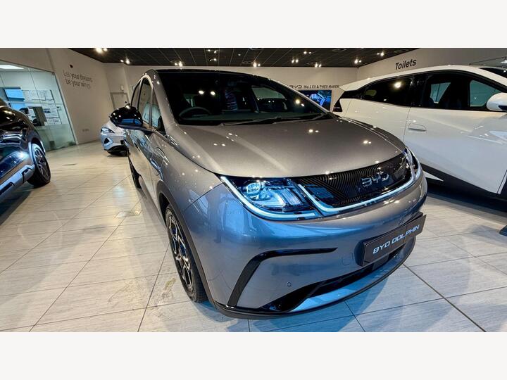 BYD Dolphin 60.48kWh Design Auto 5dr