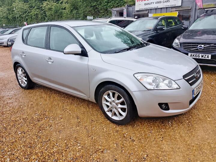 Kia Ceed 1.6 LS 5dr