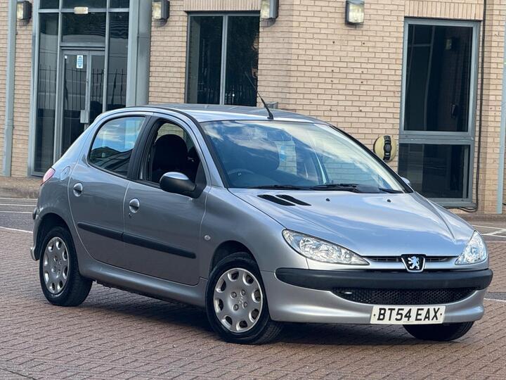 Peugeot 206 1.4 HDi S 5dr (a/c) Peugeot 206 1.4 HDi S 5dr (a/c)