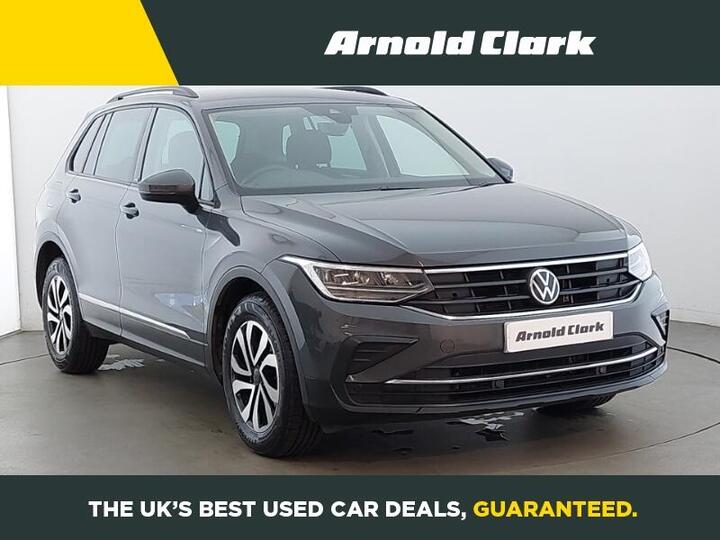 Volkswagen Tiguan 1.5 TSI Active Euro 6 (s/s) 5dr Volkswagen Tiguan 1.5 TSI Active Euro 6 (s/s) 5dr