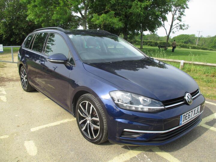 Volkswagen Golf 2.0 TDI SE Nav Euro 6 (s/s) 5dr