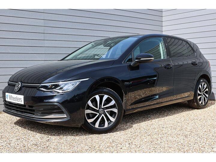 Volkswagen Golf 1.5 ETSI MHEV Active DSG Euro 6 (s/s) 5dr