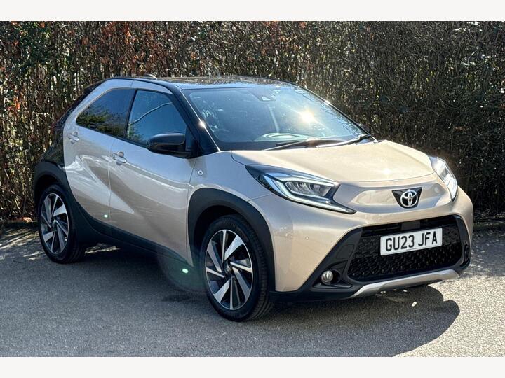 Toyota Aygo X 1.0 VVT-i Exclusive Euro 6 (s/s) 5dr