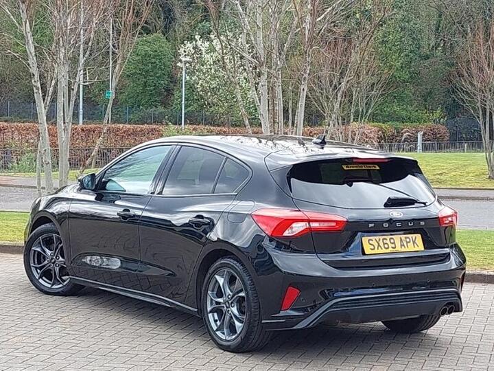 Ford Focus 1.0T EcoBoost ST-Line Euro 6 (s/s) 5dr
