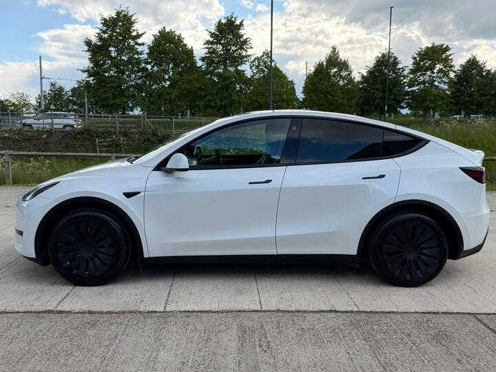 Tesla Model Y Auto RWD 5dr