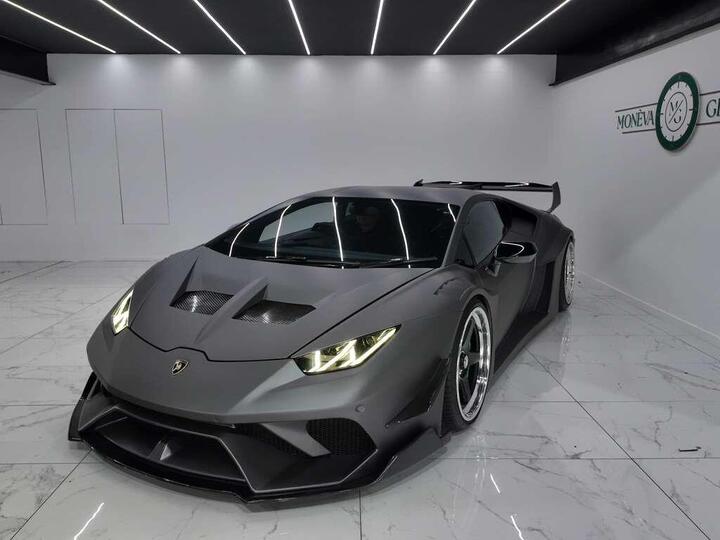 Lamborghini HURACAN 5.2 V10 LP 610-4 LDF 4WD Euro 6 (s/s) 2dr Lamborghini HURACAN 5.2 V10 LP 610-4 LDF 4WD Euro 6 (s/s) 2dr