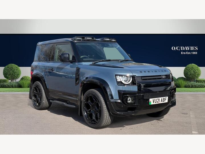 Land Rover Defender 90 3.0 D200 MHEV Hard Top SUV Auto 4WD SWB Euro 6 (s/s) 3dr Land Rover Defender 90 3.0 D200 MHEV Hard Top SUV Auto 4WD SWB Euro 6 (s/s) 3dr