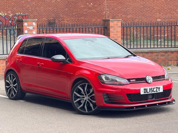 Volkswagen Golf 2.0 TSI BlueMotion Tech GTI Performance Euro 6 (s/s) 5dr
