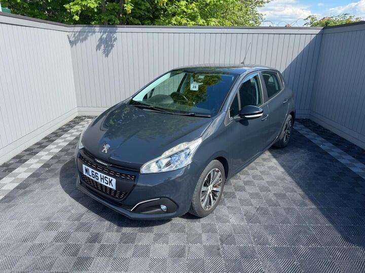 Peugeot 208 1.2 PureTech Active Design Menthol Euro 6 5dr