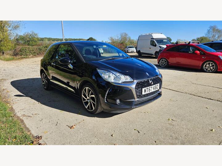 DS AUTOMOBILES DS 3 1.2 PureTech Connected Chic Euro 6 3dr