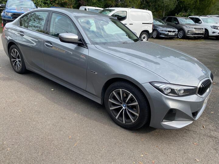 BMW 3 Series 2.0 330e 12kWh Sport Auto Euro 6 (s/s) 4dr