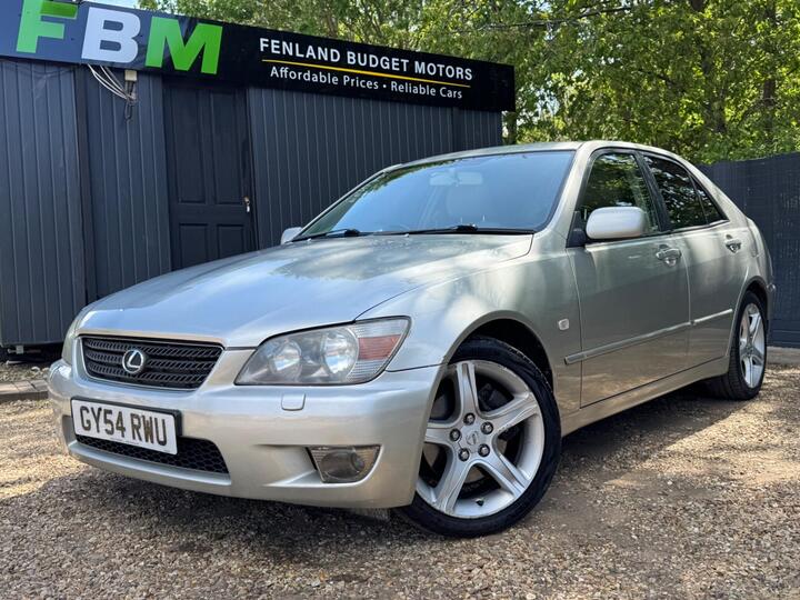 Lexus IS 2.0 200 SE 4dr