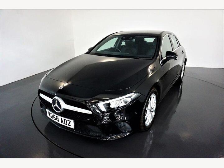 Mercedes-Benz A-CLASS 1.5 A180d Sport (Executive) 7G-DCT Euro 6 (s/s) 5dr