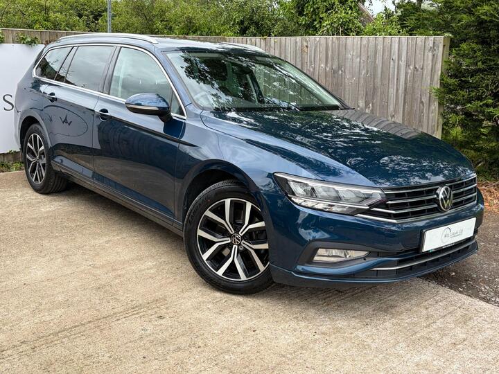Volkswagen Passat 2.0 TDI EVO SEL DSG Euro 6 (s/s) 5dr