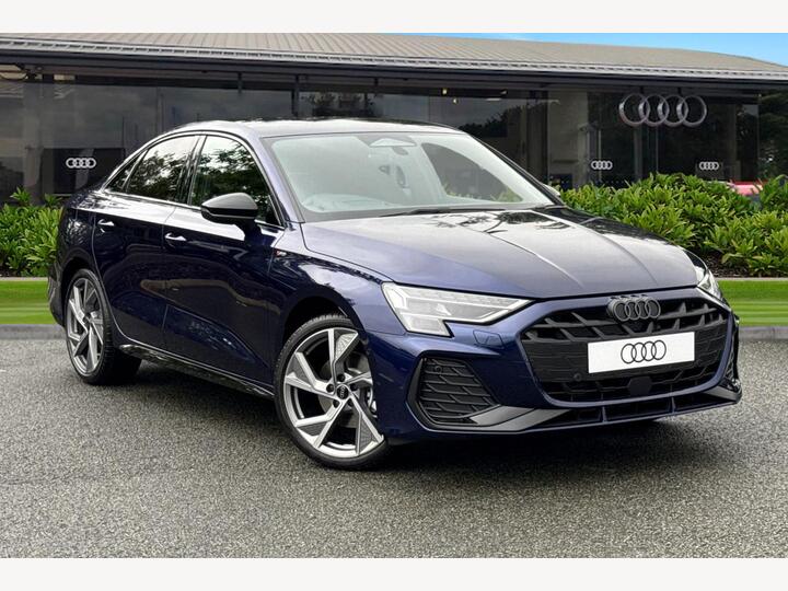 Audi A3 1.5 TFSI Black Edition S Tronic Euro 6 (s/s) 4dr