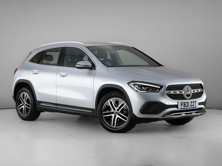 Mercedes-Benz GLA 1.3 GLA180 Sport 7G-DCT Euro 6 (s/s) 5dr Mercedes-Benz GLA 1.3 GLA180 Sport 7G-DCT Euro 6 (s/s) 5dr