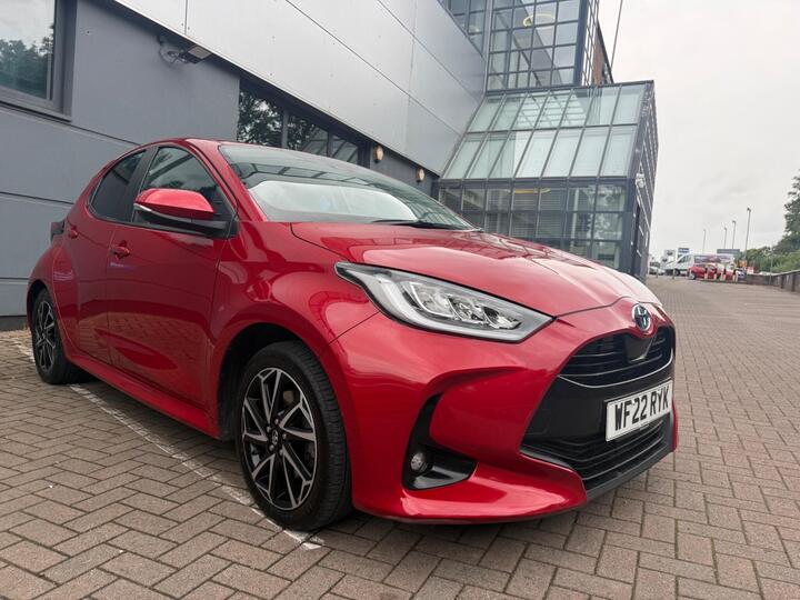 Toyota Yaris 1.5 VVT-h Design E-CVT Euro 6 (s/s) 5dr