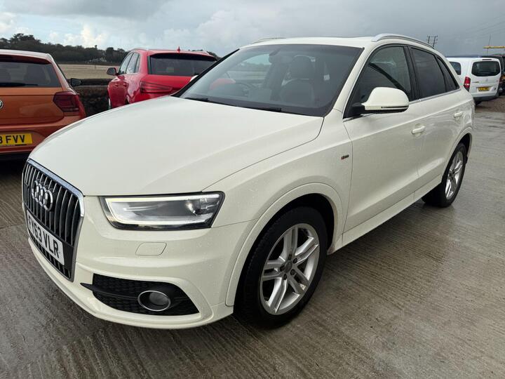 Audi Q3 2.0 TDI S Line S Tronic Quattro Euro 5 (s/s) 5dr