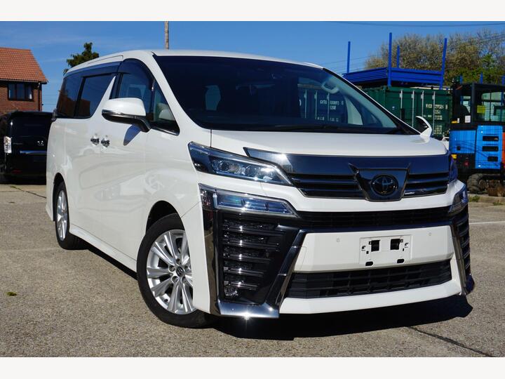 Toyota Vellfire 2.5 White 8 Seat Power Sliding Door ULEZ