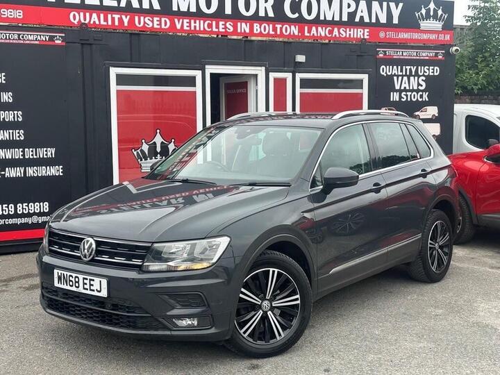 Volkswagen Tiguan 2.0 TDI SE Navigation DSG 4Motion Euro 6 (s/s) 5dr