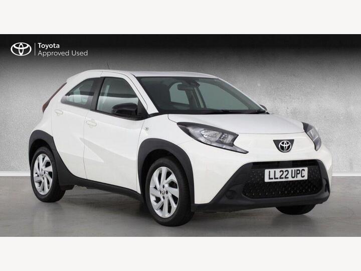 Toyota Aygo X 1.0 VVT-i Pure Euro 6 (s/s) 5dr