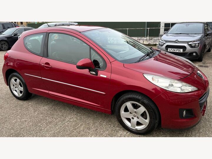 Peugeot 207 1.4 Millesim Euro 5 3dr Peugeot 207 1.4 Millesim Euro 5 3dr