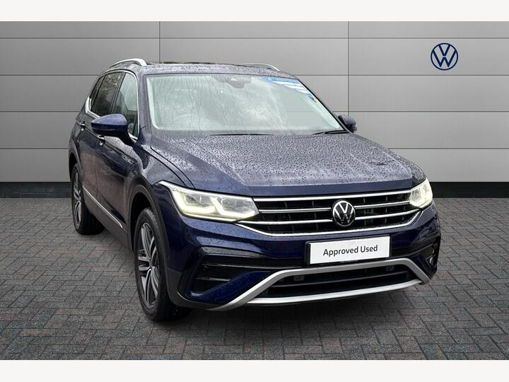 Volkswagen Tiguan Allspace 1.5 TSI Elegance DSG Euro 6 (s/s) 5dr Volkswagen Tiguan Allspace 1.5 TSI Elegance DSG Euro 6 (s/s) 5dr