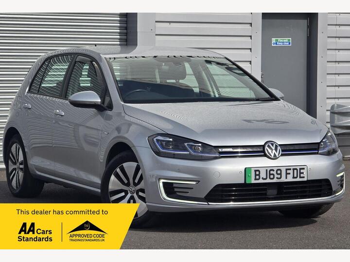 Volkswagen E-Golf 35.8kWh E-Golf Auto 5dr