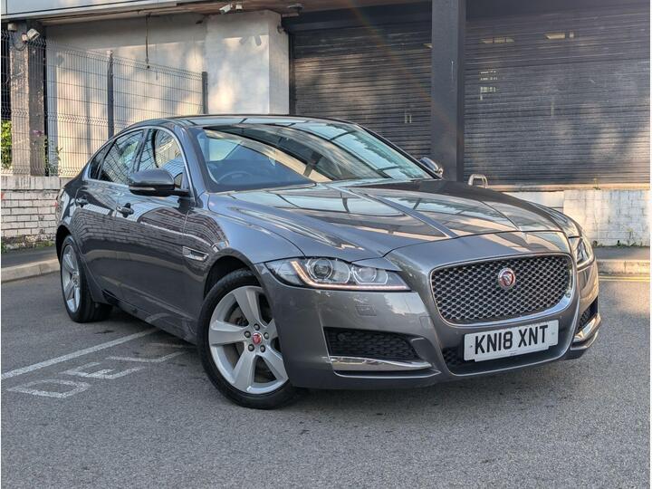 Jaguar XF 2.0d Portfolio Auto Euro 6 (s/s) 4dr