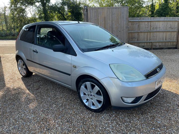 Ford Fiesta 1.4 Silver Limited Edition 3dr