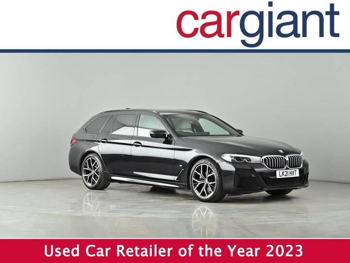 BMW 5 Series 2.0 520d MHT M Sport Touring Steptronic Euro 6 (s/s) 5dr BMW 5 Series 2.0 520d MHT M Sport Touring Steptronic Euro 6 (s/s) 5dr