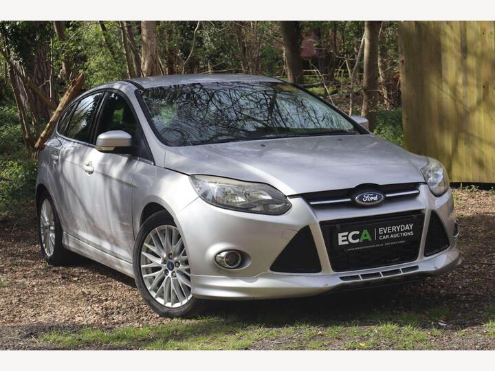 Ford Focus 1.6T EcoBoost Zetec S Euro 5 (s/s) 5dr