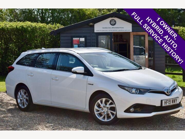 Toyota AURIS 1.8 VVT-h Icon Tech Touring Sports CVT Euro 6 (s/s) 5dr