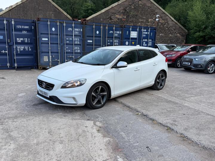 Volvo V40 1.6 D2 R-Design Euro 5 (s/s) 5dr