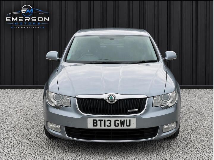 Skoda Superb 1.6 TDI Elegance GreenLine II Euro 5 (s/s) 5dr