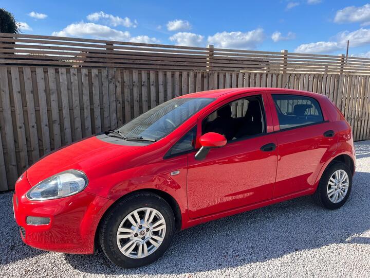 Fiat Punto 1.2 Pop + Euro 6 5dr