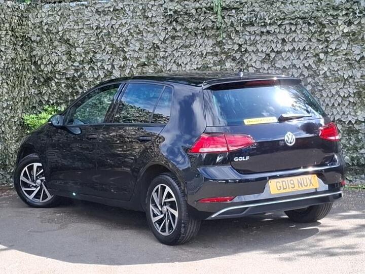 Volkswagen Golf 1.6 TDI Match Euro 6 (s/s) 5dr