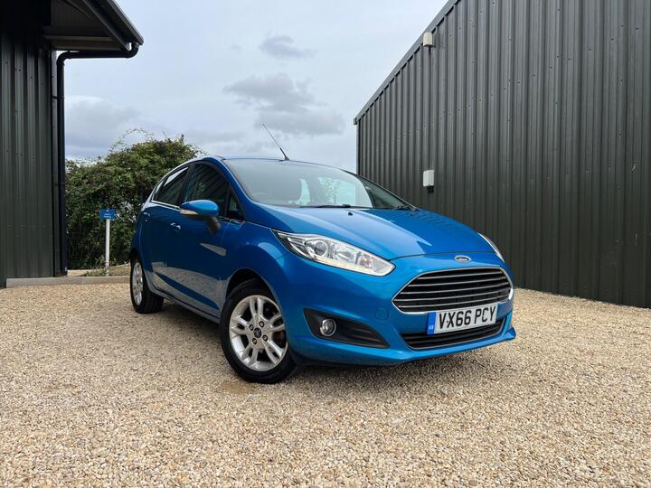 Ford Fiesta 1.25 Zetec Euro 6 5dr