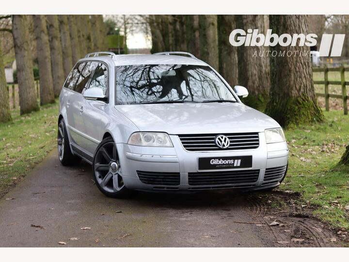Volkswagen PASSAT 2.8 V6 4MOTION 5dr