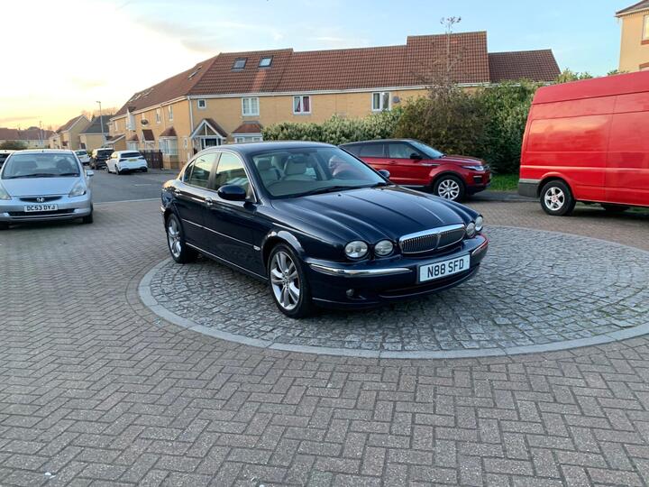 Jaguar X-Type 2.5 V6 SE (AWD) 4dr